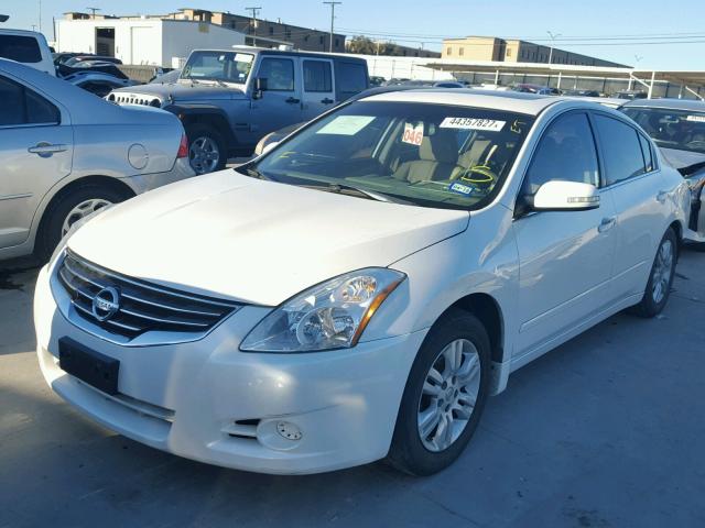 1N4AL2AP6BN475070 - 2011 NISSAN ALTIMA WHITE photo 2