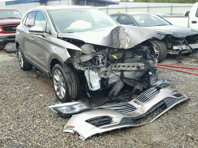 5LMCJ2C97JUL07944 - 2018 LINCOLN MKC SELECT BROWN photo 1