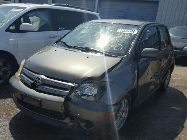 JTKKT624950129485 - 2005 TOYOTA SCION XA GRAY photo 2