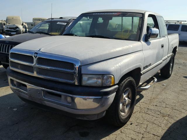 3B7HC13Z3TG196204 - 1996 DODGE RAM 1500 SILVER photo 2