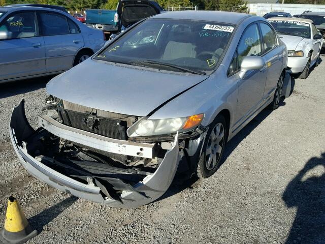 1HGFA16566L030838 - 2006 HONDA CIVIC LX SILVER photo 2