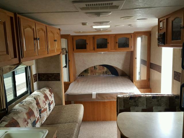 4YDT2452786410549 - 2008 KEYSTONE PASSPORT WHITE photo 5