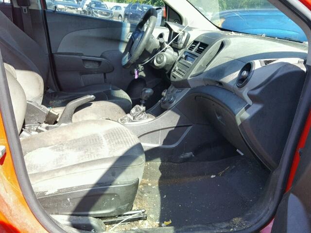 1G1JB6SH9C4153972 - 2012 CHEVROLET SONIC LS RED photo 5