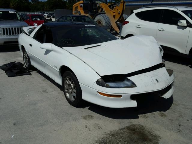 2G1FP22P4T2147588 - 1996 CHEVROLET CAMARO Z28 WHITE photo 1