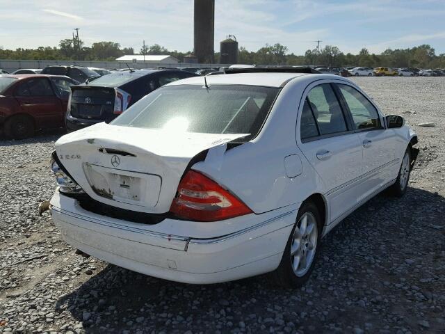 WDBRF61J81F082203 - 2001 MERCEDES-BENZ C 240 WHITE photo 4