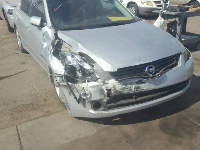 1N4BL21E18N428640 - 2008 NISSAN ALTIMA 3.5 SILVER photo 9