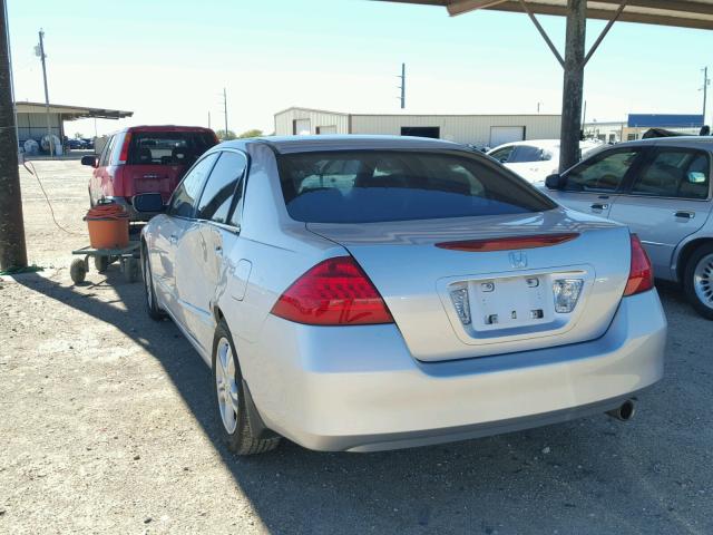 JHMCM56307C010762 - 2007 HONDA ACCORD SE SILVER photo 3