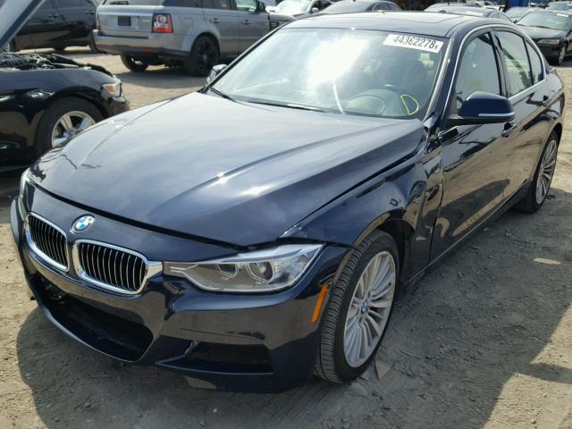 WBA3B9C52DF801063 - 2013 BMW 335 XI Mavi foto 2
