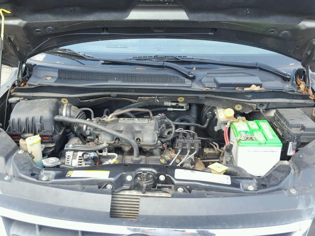 2V4RW4D15AR231098 - 2010 VOLKSWAGEN ROUTAN S GRAY photo 7