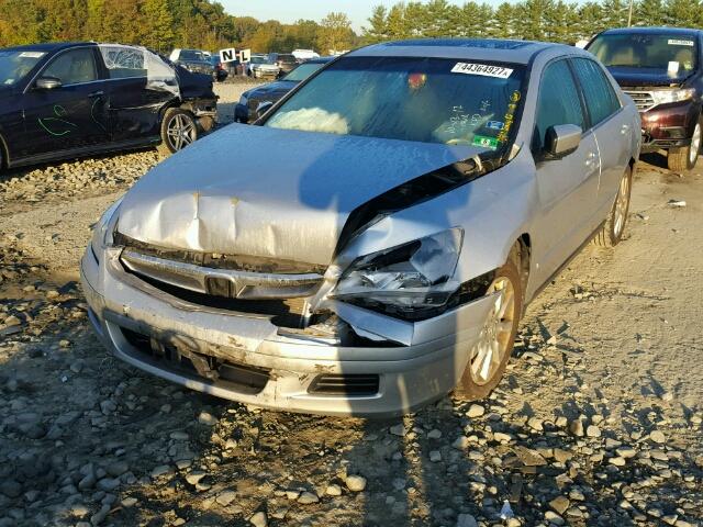 1HGCM66316A044437 - 2006 HONDA ACCORD LX SILVER photo 2