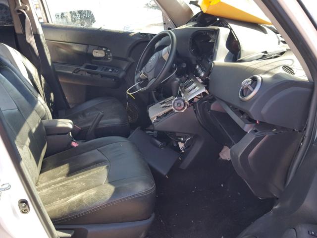 JTLKE50E281009442 - 2008 TOYOTA SCION XB Ақ фото 5