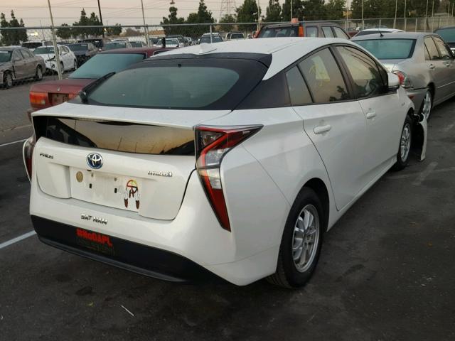 JTDKBRFU6G3000272 - 2016 TOYOTA PRIUS WHITE photo 4