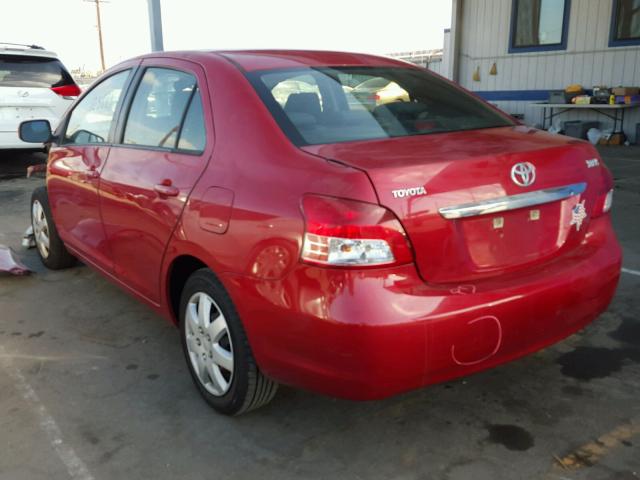 JTDBT903991324358 - 2009 TOYOTA YARIS RED photo 3