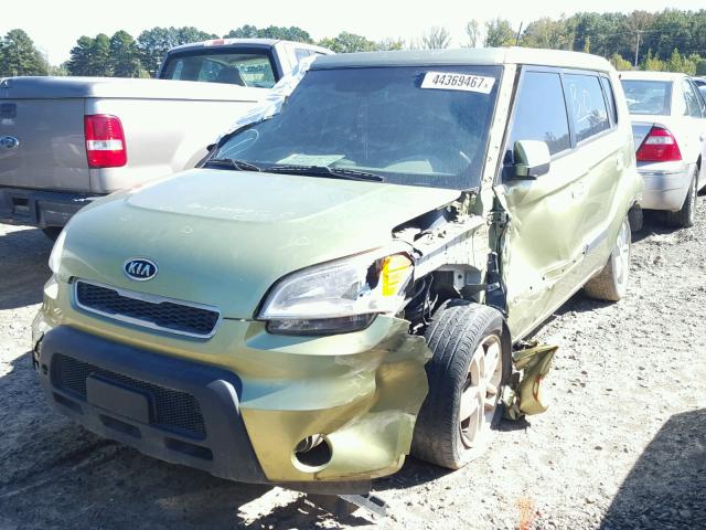 KNDJT2A25A7030708 - 2010 KIA SOUL +/!/S GREEN photo 2