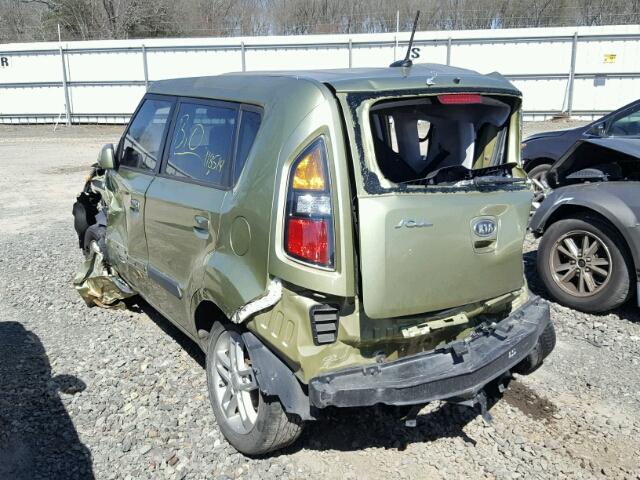 KNDJT2A25A7030708 - 2010 KIA SOUL +/!/S GREEN photo 3