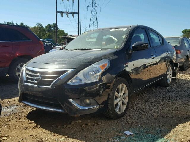 3N1CN7AP8FL833272 - 2015 NISSAN VERSA BLACK photo 2