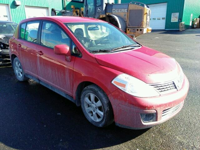 3N1BC13E08L388264 - 2008 NISSAN VERSA RED photo 1