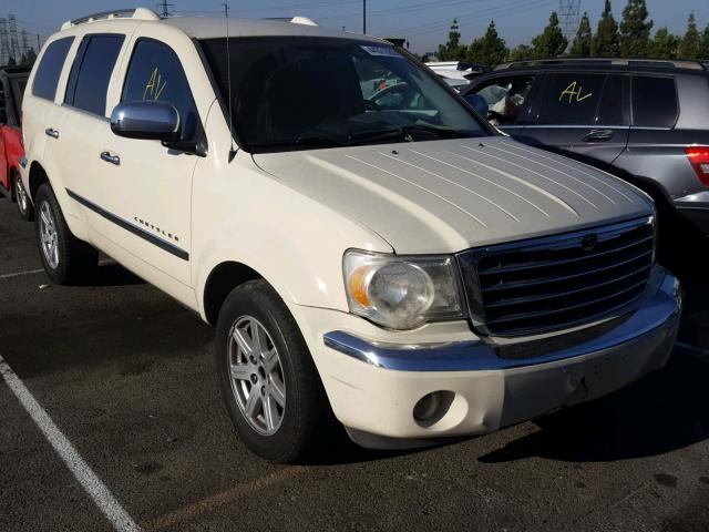 1A8HX58N07F572472 - 2007 CHRYSLER ASPEN LIMI CREAM photo 1
