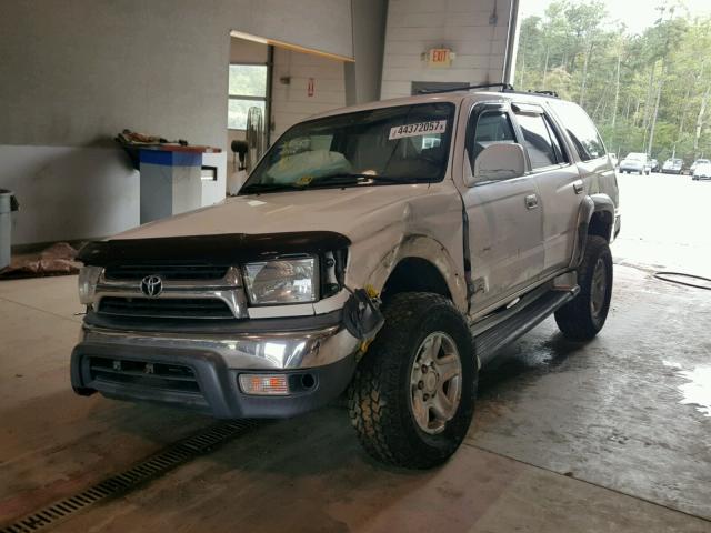 JT3HN86R610360646 - 2001 TOYOTA 4RUNNER SR WHITE photo 2