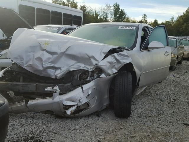 2G1WG5EK3B1167420 - 2011 CHEVROLET IMPALA LT SILVER photo 2