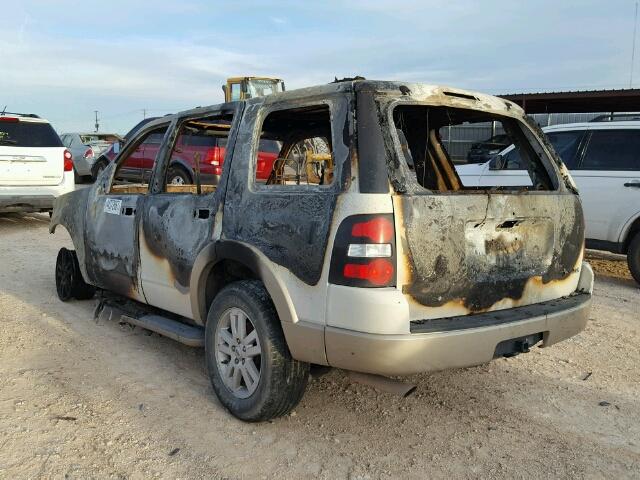 1FMEU6EE8AUA18074 - 2010 FORD EXPLORER E WHITE photo 3