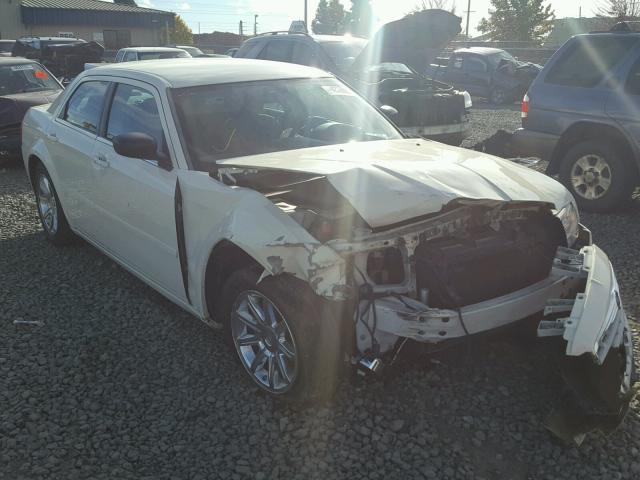 2C3KA43RX6H282079 - 2006 CHRYSLER 300 CREAM photo 1