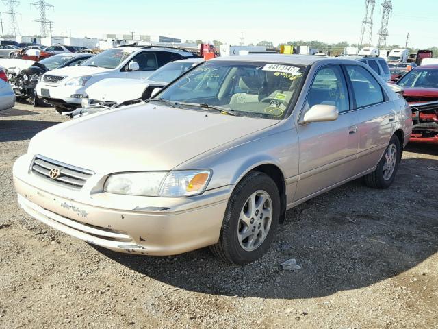 4T1BF22K9YU940492 - 2000 TOYOTA CAMRY TAN photo 2