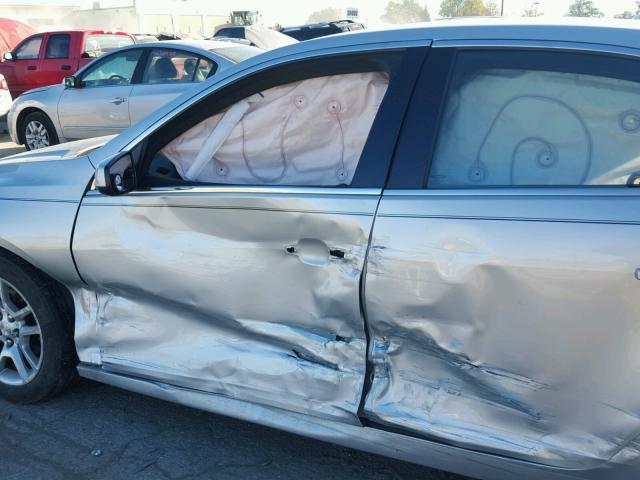 1G11D5RR2DF115198 - 2013 CHEVROLET MALIBU 1LT SILVER photo 9