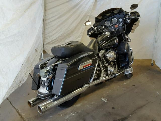 1HD1FCW114Y614890 - 2004 HARLEY-DAVIDSON FLHTCUI Қара фото 4