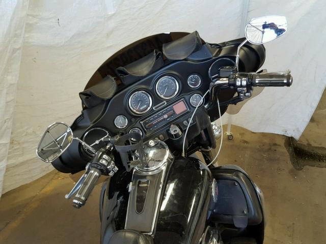 1HD1FCW114Y614890 - 2004 HARLEY-DAVIDSON FLHTCUI Қара фото 9