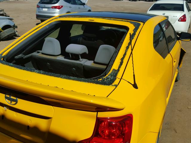 JTKJF5C76C3023254 - 2012 TOYOTA SCION TC 黄色 照片 9