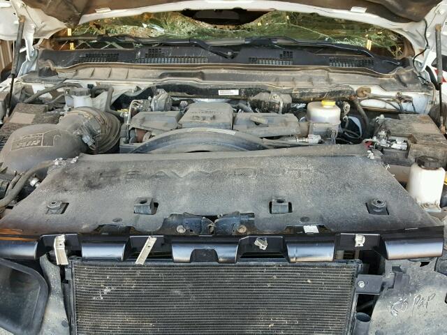 3C6UR5DL0HG588067 - 2017 RAM 2500 SLT WHITE photo 7