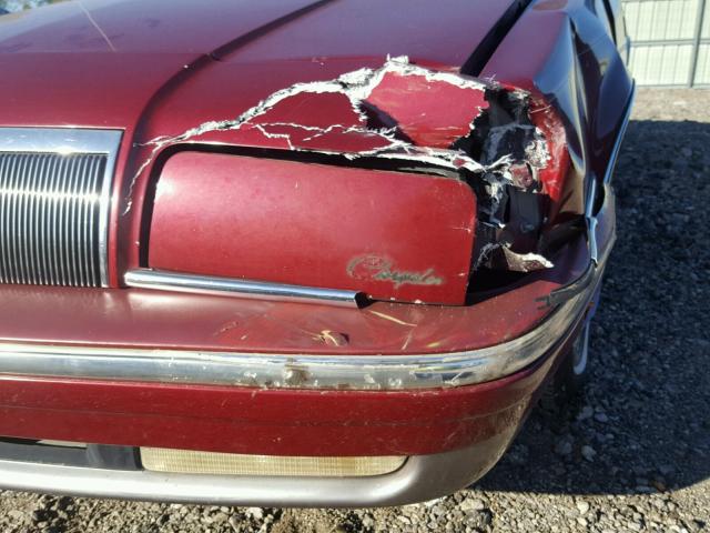 1C3XV66R4PD181409 - 1993 CHRYSLER NEW YORKER 栗色 照片 9