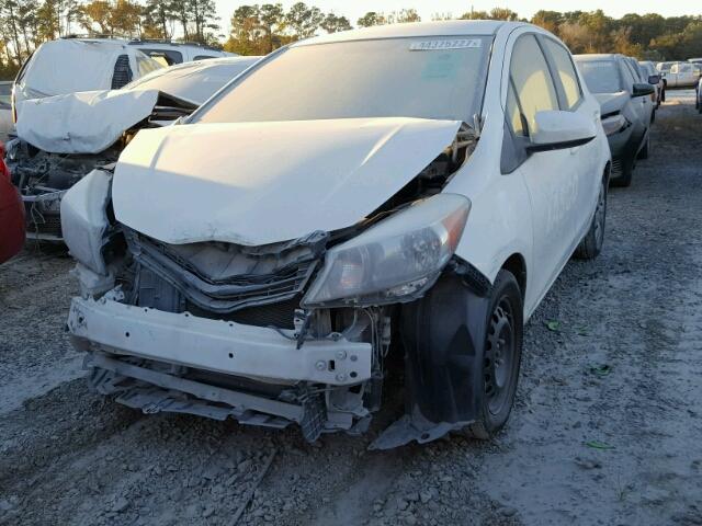 JTDKTUD30CD534303 - 2012 TOYOTA YARIS WHITE photo 2