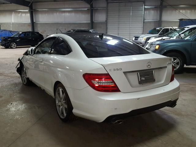 WDDGJ8JB3DG040411 - 2013 MERCEDES-BENZ C 350 4MAT WHITE photo 3