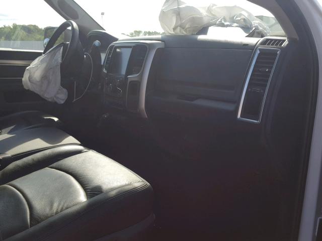 3C6UR5DL5HG652717 - 2017 RAM 2500 SLT WHITE photo 5