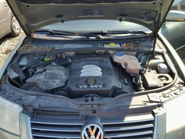 WVWRH63B94P052627 - 2004 VOLKSWAGEN PASSAT GLX 绿色 照片 7