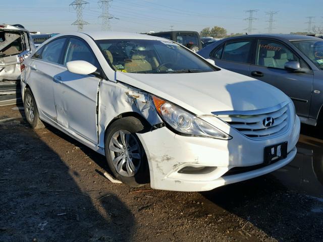 5NPEB4AC0CH354916 - 2012 HYUNDAI SONATA WHITE photo 1