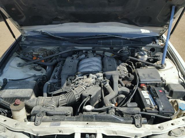 JH4KA7672PC015108 - 1993 ACURA LEGEND LS WHITE photo 7