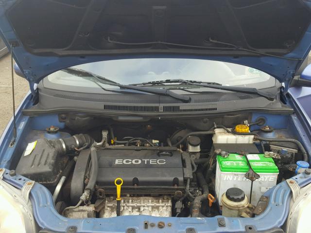 KL1TD56E19B389953 - 2009 CHEVROLET AVEO LS BLUE photo 7