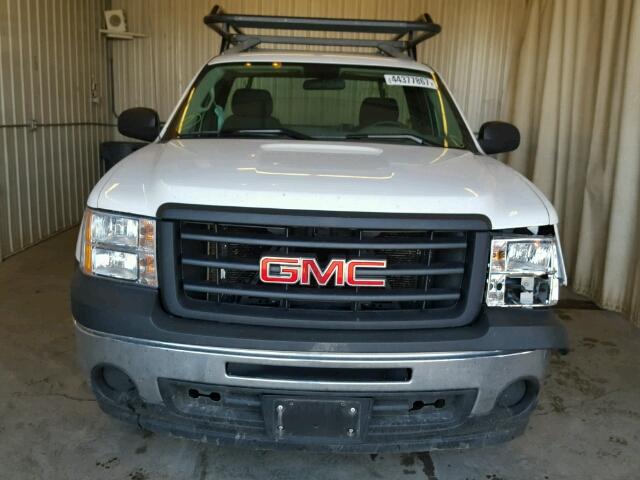 1GTN1TE07DZ167647 - 2013 GMC SIERRA WHITE photo 9