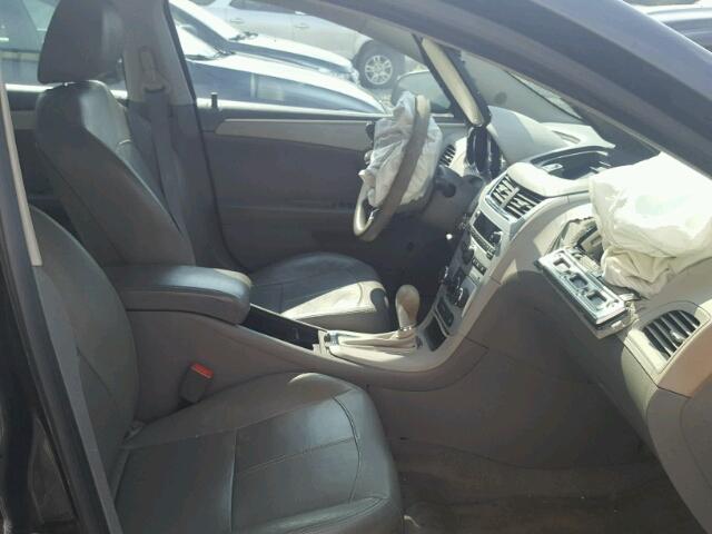 1G1ZC5EB8AF301788 - 2010 CHEVROLET MALIBU 1LT GRAY photo 5