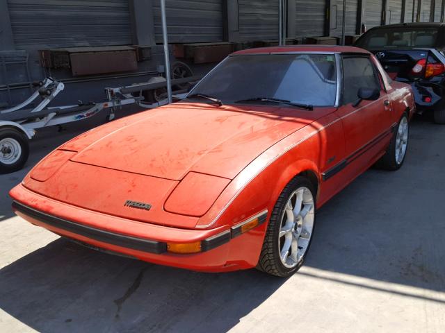 JM1FB3310C0615808 - 1982 MAZDA RX7 RED photo 2