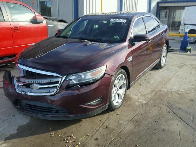 1FAHP2EW1BG126889 - 2011 FORD TAURUS MAROON photo 2