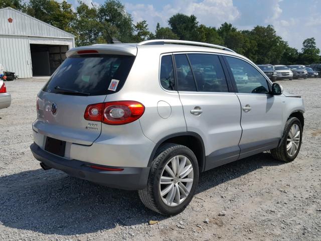 WVGBV7AX2AW002020 - 2010 VOLKSWAGEN TIGUAN SE 银色 照片 4