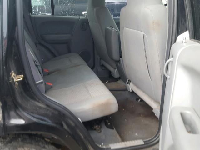 1J4GK38K15W600203 - 2005 JEEP LIBERTY RE 白色 照片 6