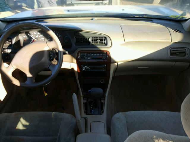 1N4DL01D71C147156 - 2001 NISSAN ALTIMA TAN photo 9