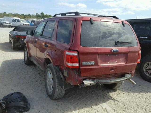 1FMCU03789KA93132 - 2009 FORD ESCAPE XLT RED photo 3