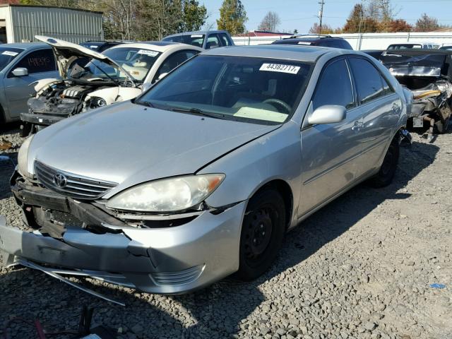 4T1BE32K66U666285 - 2006 TOYOTA CAMRY LE GRAY photo 2