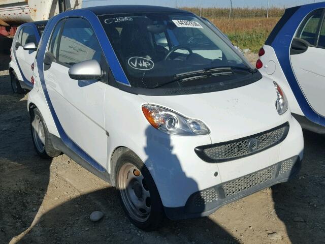 WMEEJ3BA6DK643197 - 2013 SMART FORTWO PUR WHITE photo 1